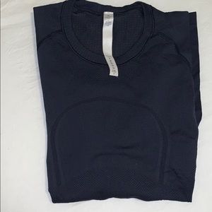 Lululemon Swifty T - Long sleeve